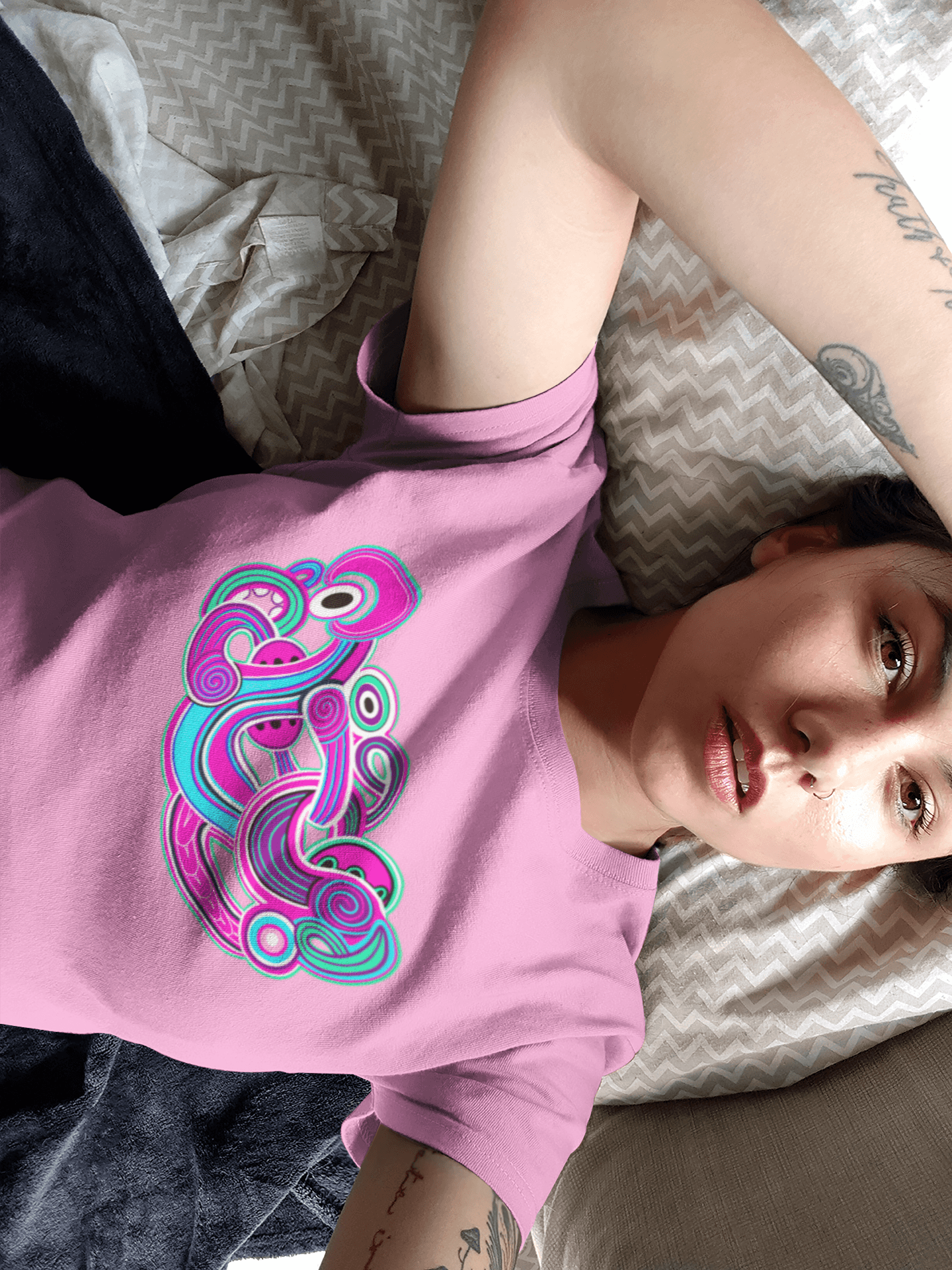 Te Tihi o Kahukura - Wāhine T-Shirt (Pink Design) - River Jayden Art