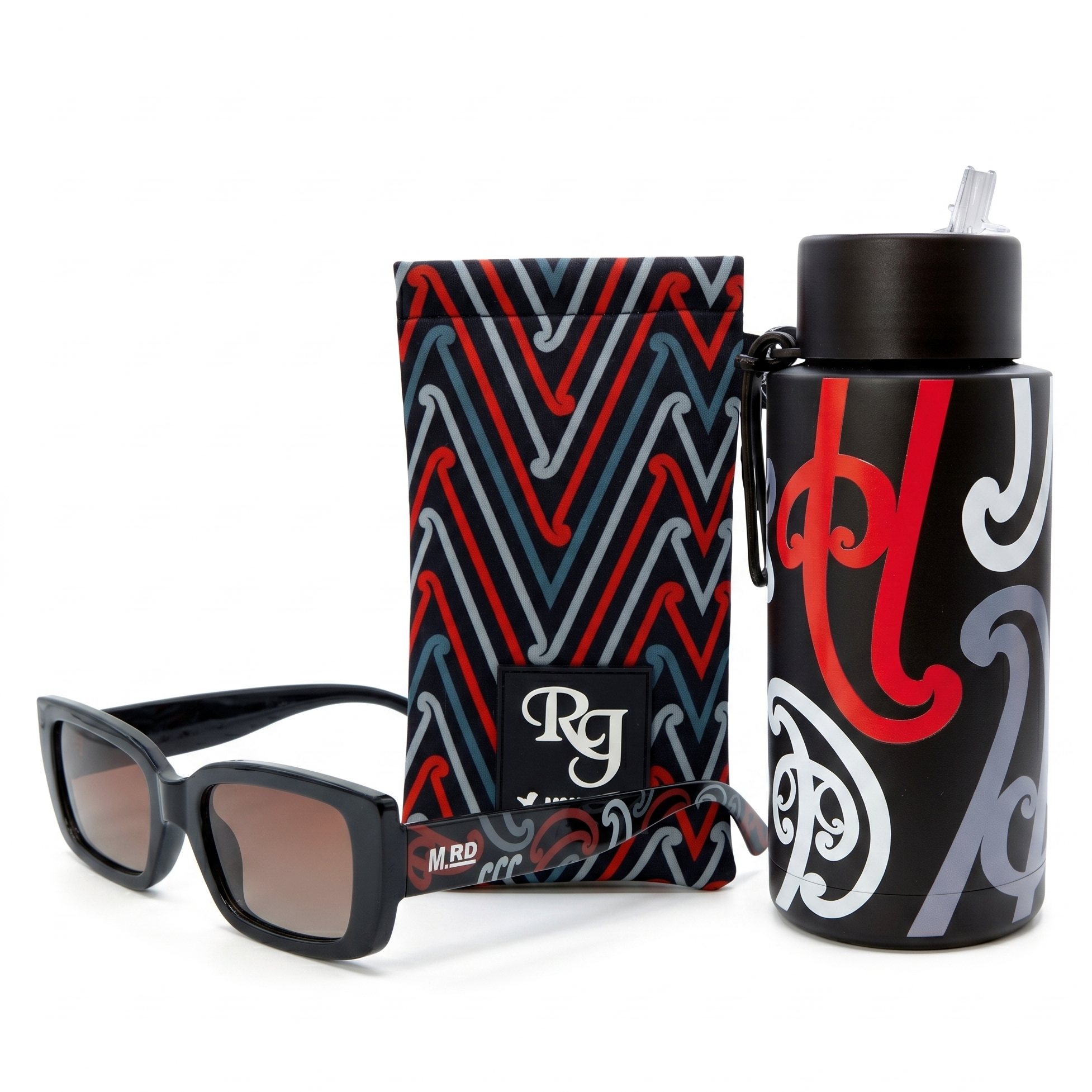 Raumati Pack – Drink Bottle & Sunnies